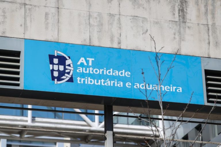 Fisco alerta para falso ‘e-mail’ a pedir a emissão de recibos verdes em falta