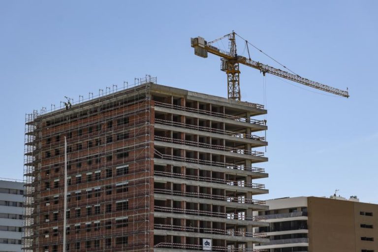 Custos da construção nova sobem 6,9% em maio — INE