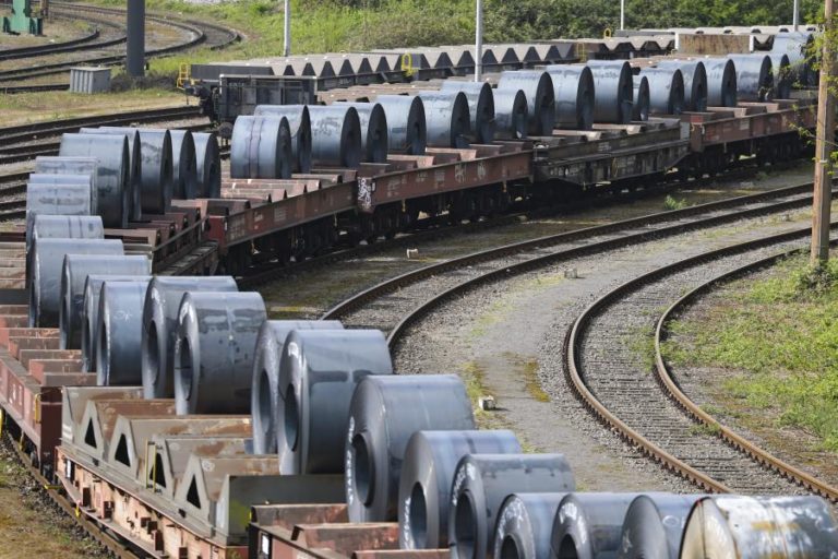 Preços na produção industrial avançam em maio na zona euro e UE