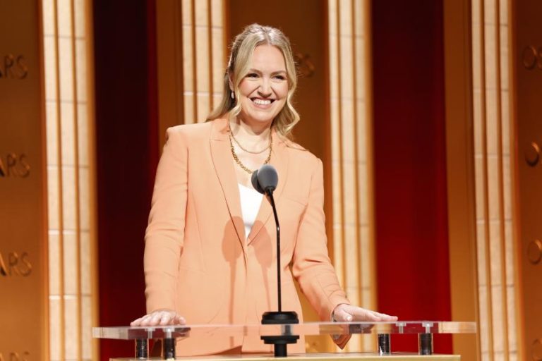 Produtora Lynette Howell Taylor reeleita presidente da Academia de Hollywood