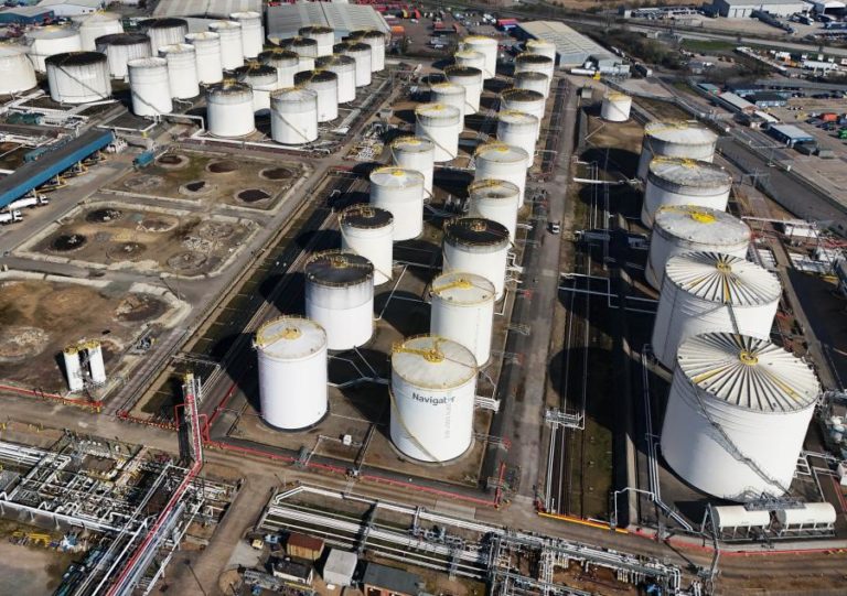 Preço do petróleo Brent supera 87,5 dólares com intensificação dos ataques