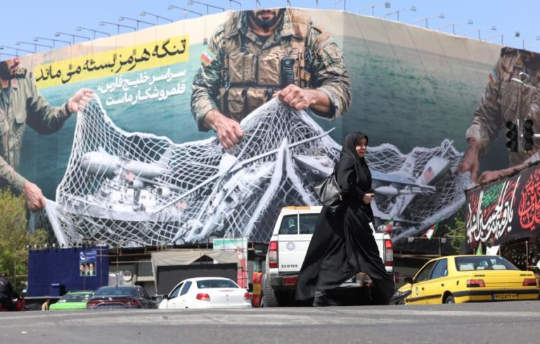 EUA lançam novos ataques de retaliação contra alvos iranianos