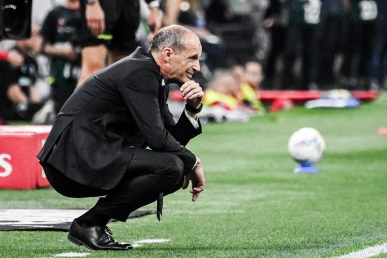 Massimiliano Allegri é o novo treinador do Nápoles