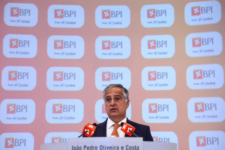 Lucros do BPI caem 13% para 239 ME no 1.º semestre