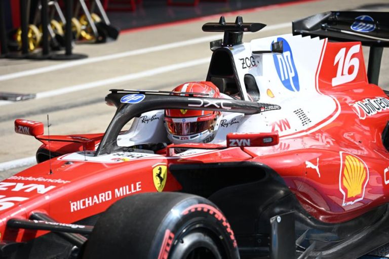 Leclerc vence GP da Grã-Bretanha de F1 que terminou com ‘safety car’