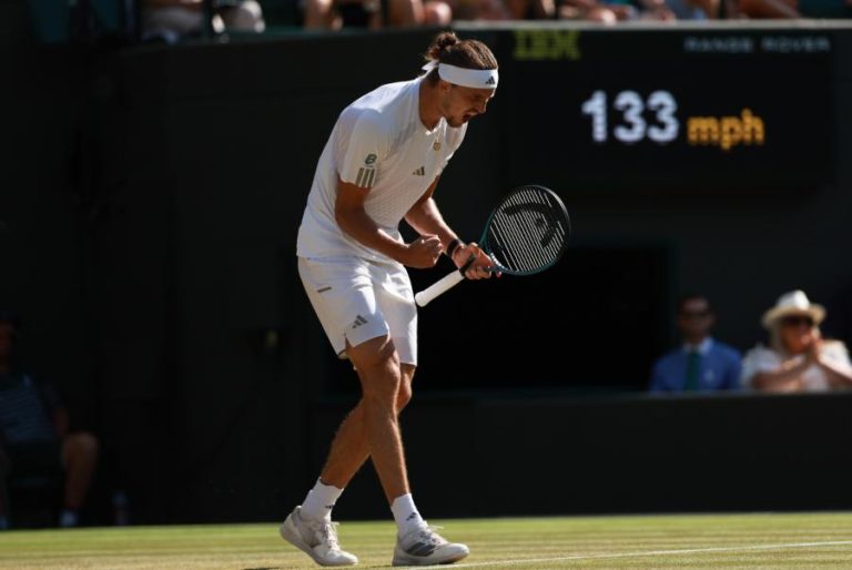 Alexander Zverev estreia-se nas meias-finais de Wimbledon