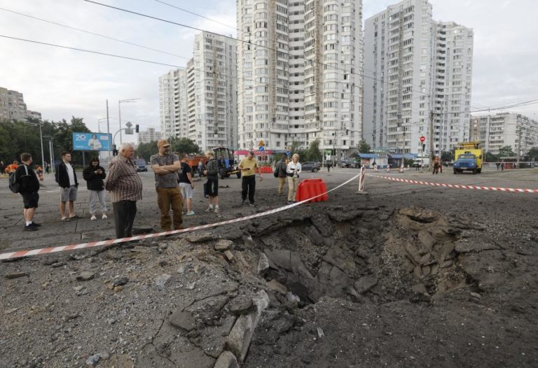 Rússia anuncia abate de 178 drones ucranianos, Kiev denuncia novos ataques russos