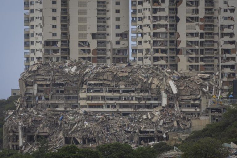 Número de mortos ultrapassa os 5.000 nos sismos na Venezuela