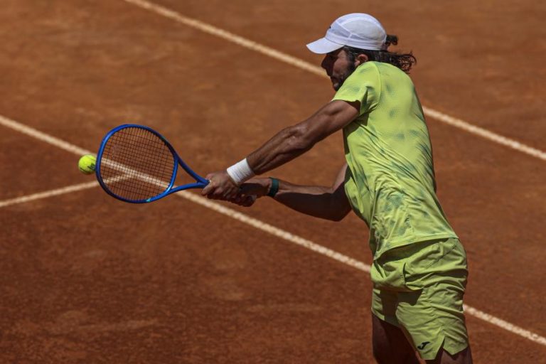 Jaime Faria eliminado nos quartos de final do Estoril Open