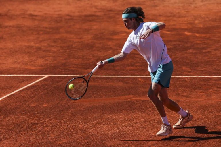 Estoril Open: Andrey Rublev eliminado nos quartos de final por Van Assche