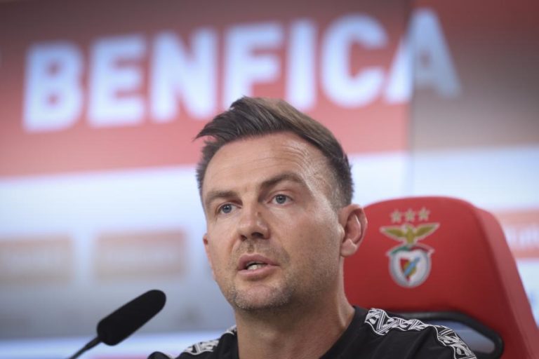 LE: Treinador do St. Gallen “sem medo” espera Benfica “muito intenso”