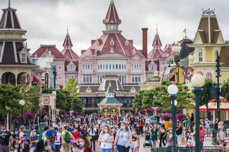Disneyland Paris terá atração aquática dedicada ao filme de 1994 “O Rei Leão”