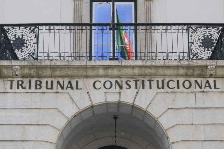 Tribunal Constitucional dá luz verde a decreto sobre concessão de asilo e retorno de estrangeiros
