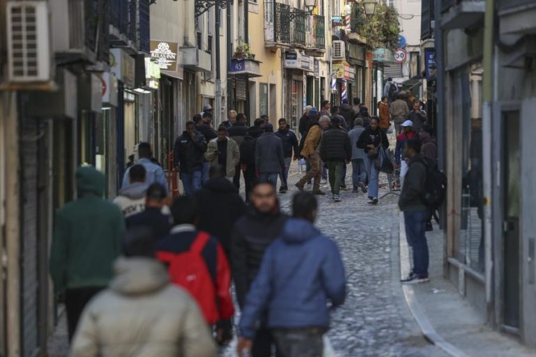 PSP detetou 1.117 casos de imigrantes irregulares entre 52 mil fiscalizados