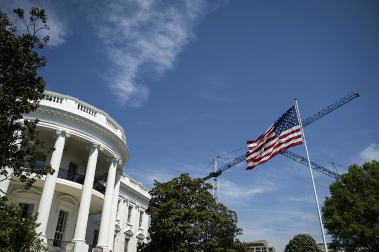 EUA revogaram 175 mil vistos a estrangeiros desde início do 2.º mandato de Trump