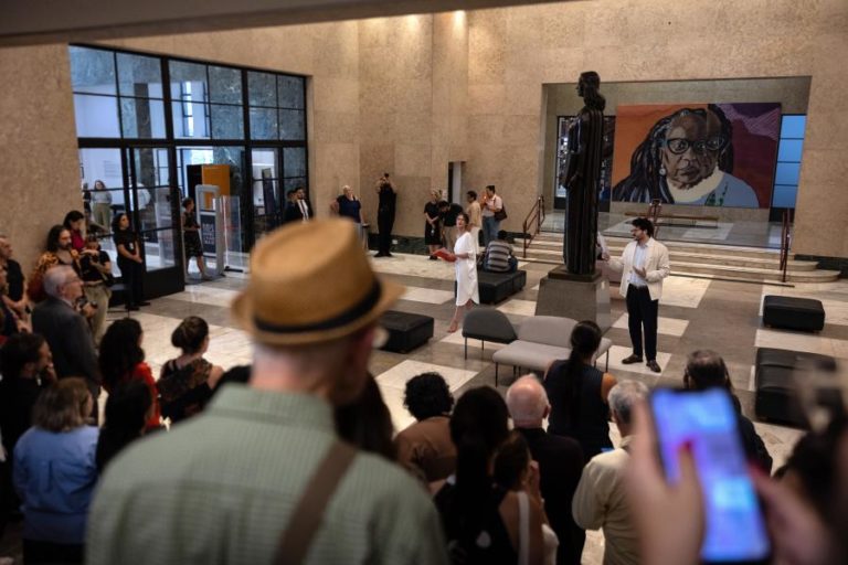 Polícia brasileira recupera obras de Henri Matisse roubadas em dezembro