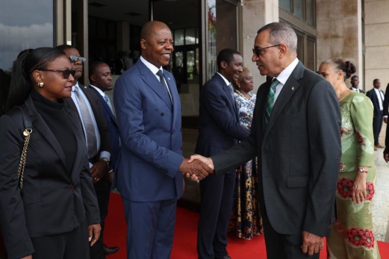 São Tomé e Príncipe pode ser “destino turístico de excelência” regional e mundial – PM