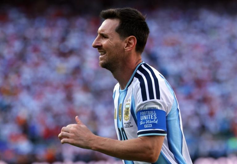 Lionel Messi anuncia o adeus à seleção argentina