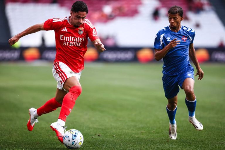 Ivanovic emprestado pelo Benfica ao Lens até final da época