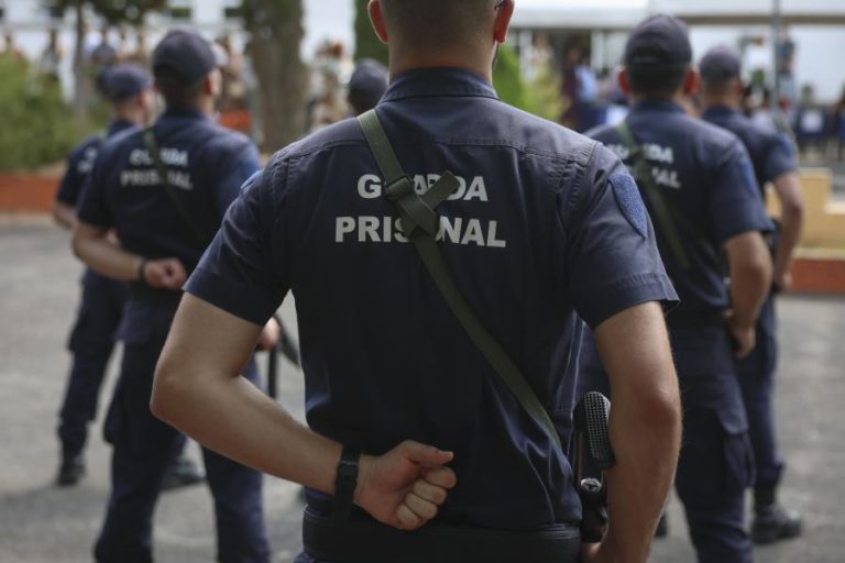 Sindicato alerta tutela para mínimo histórico no rácio de guardas prisionais por recluso
