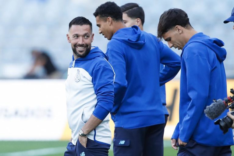 I Liga: Farioli alerta para momento do Arouca e quer FC Porto longe do “piloto automático”