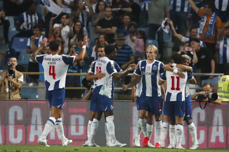 FC Porto vence Torreense e conquista Supertaça pela 25.ª vez