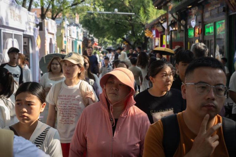 China tem menos margem para repetir solução para crise da dívida – economista