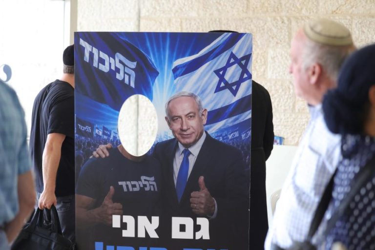 Irão: Netanyahu diz que é impossível chegar a acordo “com esses selvagens”