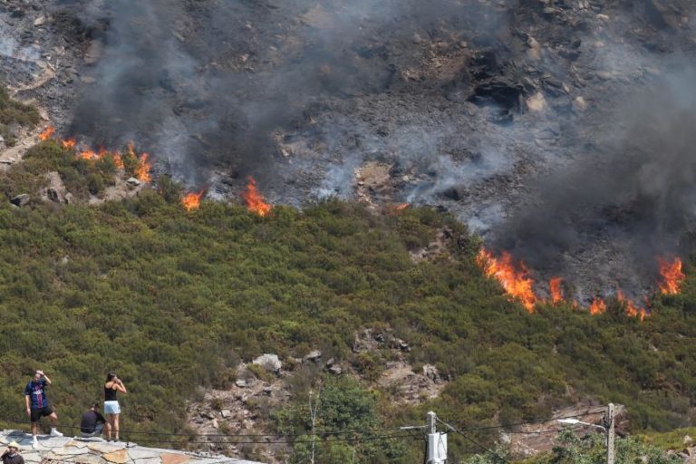 Timor-Leste apoia compra de 23 veículos de combate a incêndios para a região Norte com 4,3 ME