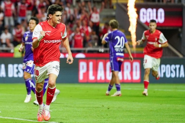 Sporting de Braga bate Áustria Viena e aproxima-se da fase de Liga Conferência em futebol