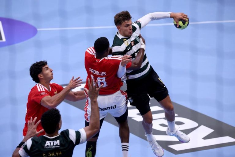 Sporting conquista Supertaça de andebol pela quarta vez consecutiva