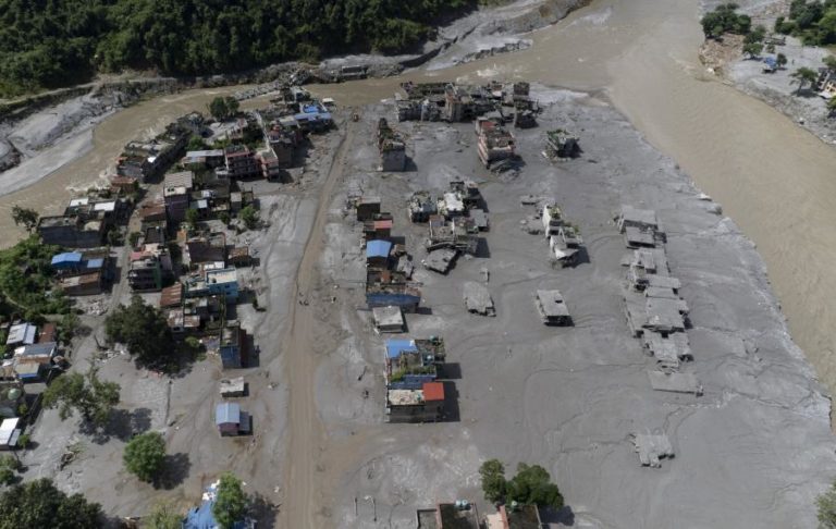 Nepal: Sobe para quatro o número de portugueses desaparecidos