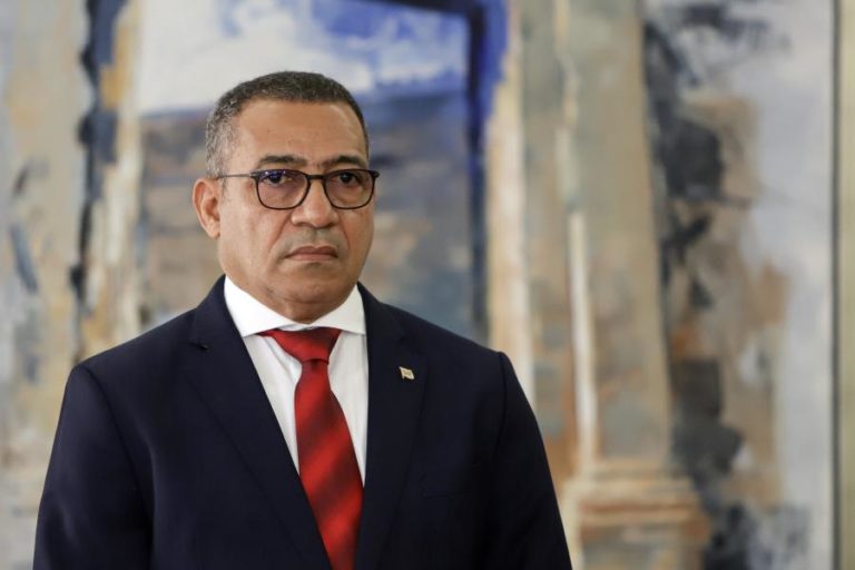 São Tomé/Eleições: PR declara despesas de mais de 500 mil euros na campanha