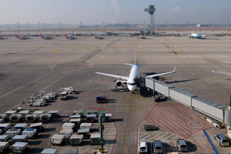 Aeroporto de Berlim suspendeu voos após detetar drone desconhecido