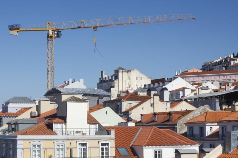 Taxas Euribor sobem a 6 e 12 meses para novos máximos desde novembro e agosto de 2024