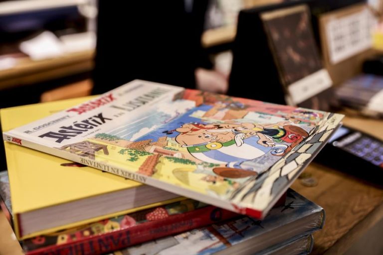 BD “Astérix na Lusitânia” sai em mirandês em outubro