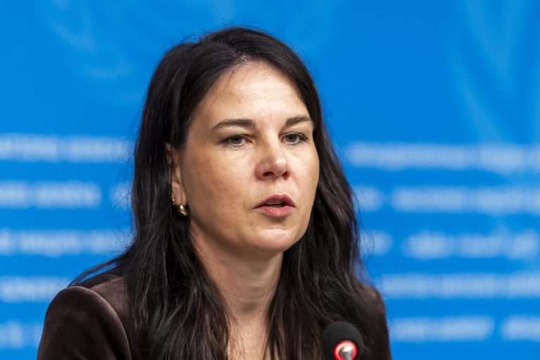 Annalena Baerbock alerta que ONU não sobreviverá a era de fragmentação sem reforma