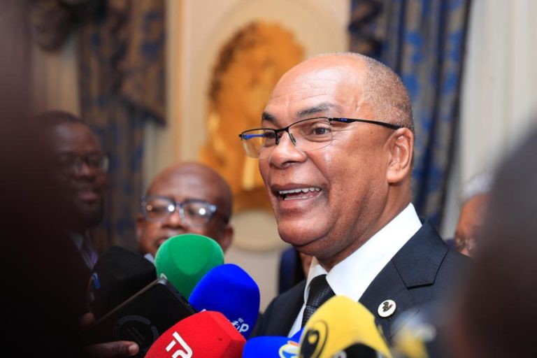 UNITA reitera aposta em ampla Frente Patriótica para alternância do poder em Angola