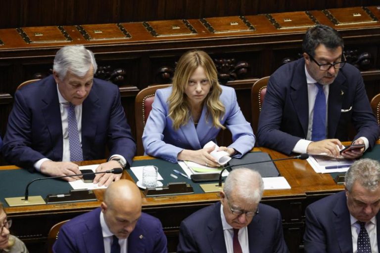 Senado italiano aprova projeto de nova lei eleitoral criticado pela oposição