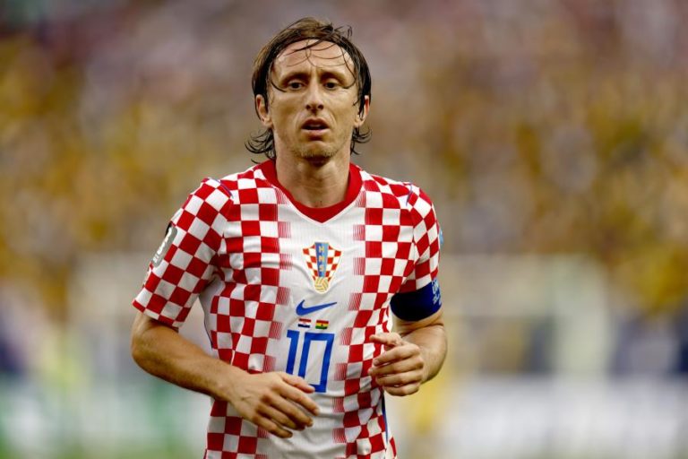 Luka Modric disponível para continuar a jogar pela seleção croata