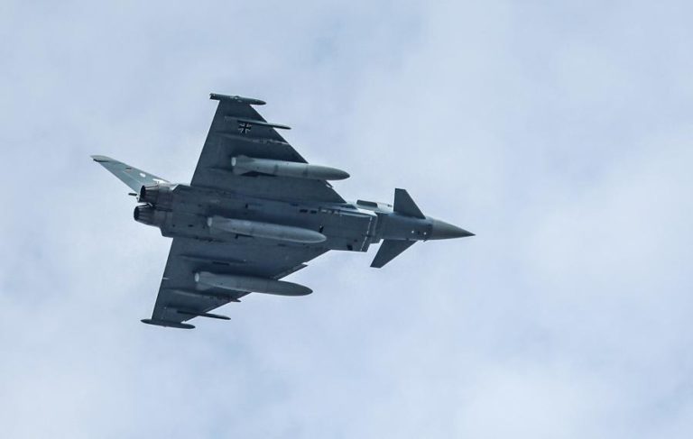 Alemanha envia ‘caças’ para Letónia para segurar espaço aéreo durante eleições
