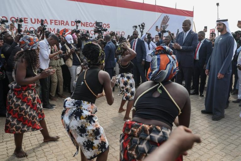 PR moçambicano defende modelo constitucional africano e rejeita soluções importadas