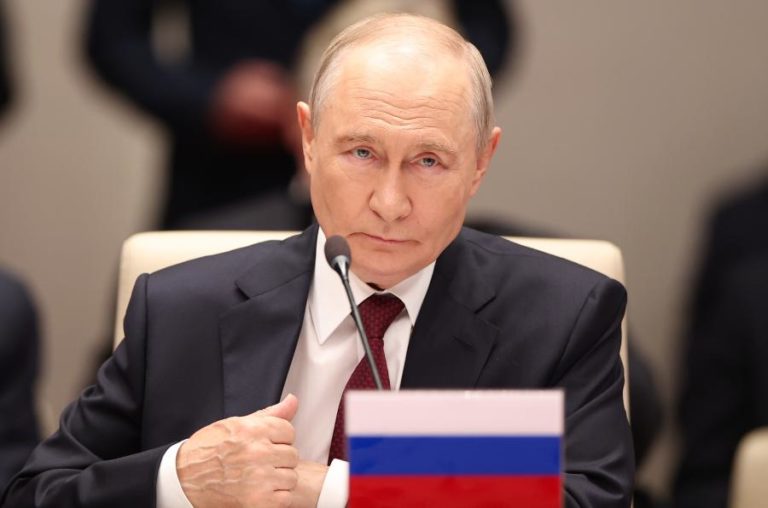 Putin diz à Arménia para escolher entre UE e a União Eurasiática