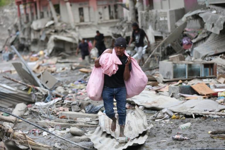 ONU lança apelo de emergência de 42,6 milhões de euros após cheias no Nepal