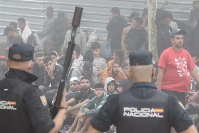 Polícia espanhola nega que relatório responsabilize Marrocos por Ceuta