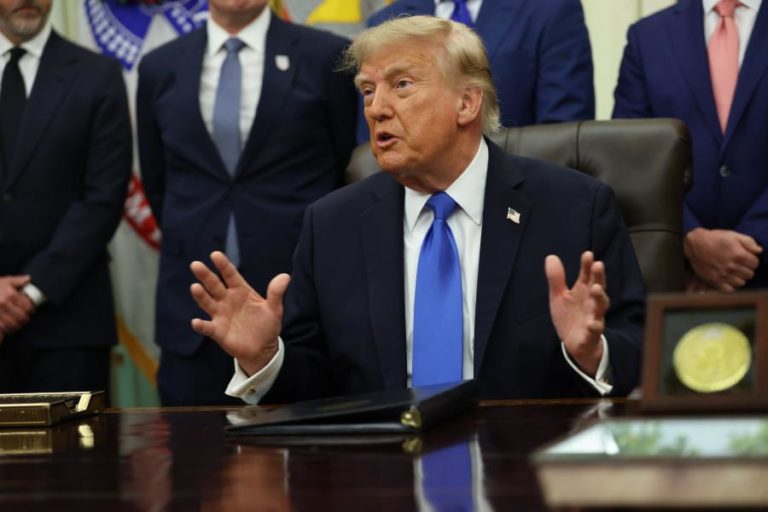 Venezuela: Trump diz que país “ainda não está preparado” para eleições