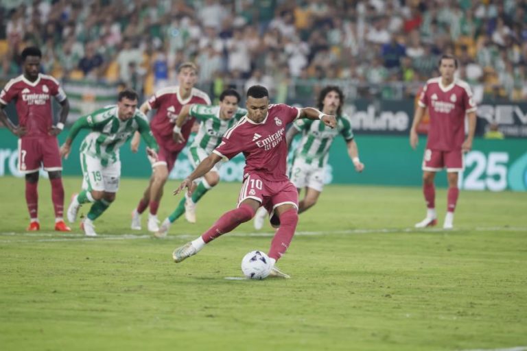 Real Madrid de Mourinho averba primeira derrota na La Liga contra o Betis