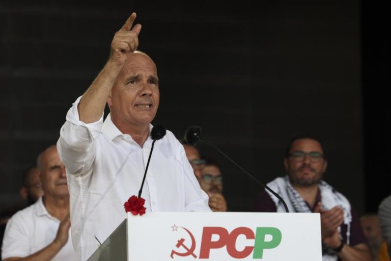 Avante!: Se PS viabilizar orçamento dá espaço ao Governo para “elevar o ataque” – PCP