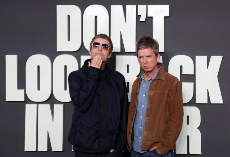 Oasis regressam a palcos da Europa e dos Estados Unidos em 2027