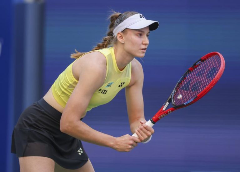 Rybakina afasta Osaka e apura-se para os quartos de final do US Open